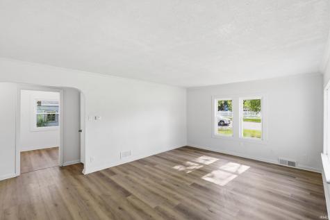 4739 Stellhorn Road Fort Wayne IN 46815