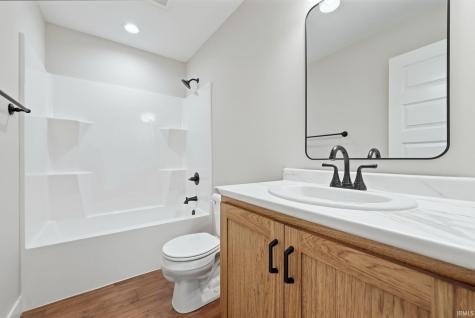 988 Arthur Heights Drive Fort Wayne IN 46818