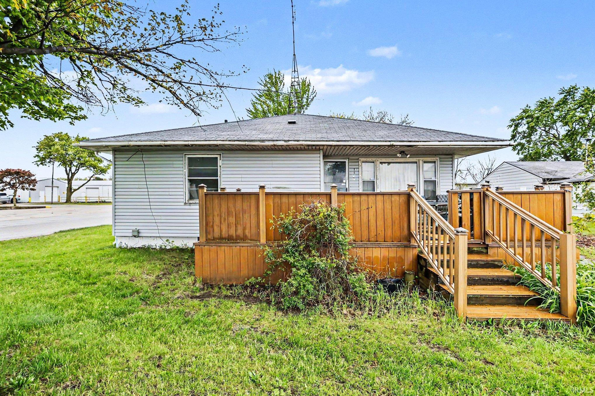 2537 Middlebury Street Elkhart IN 46516