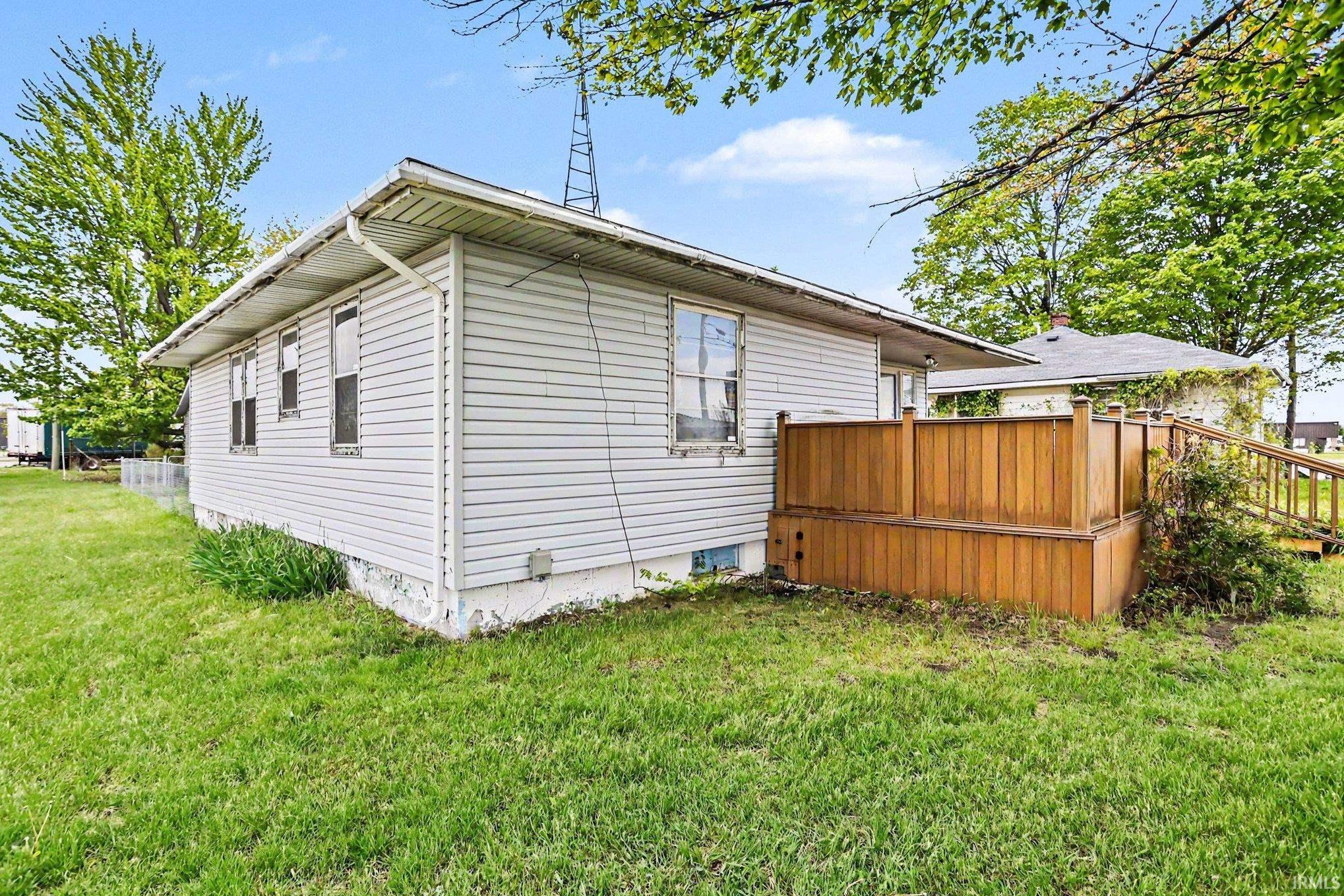 2537 Middlebury Street Elkhart IN 46516