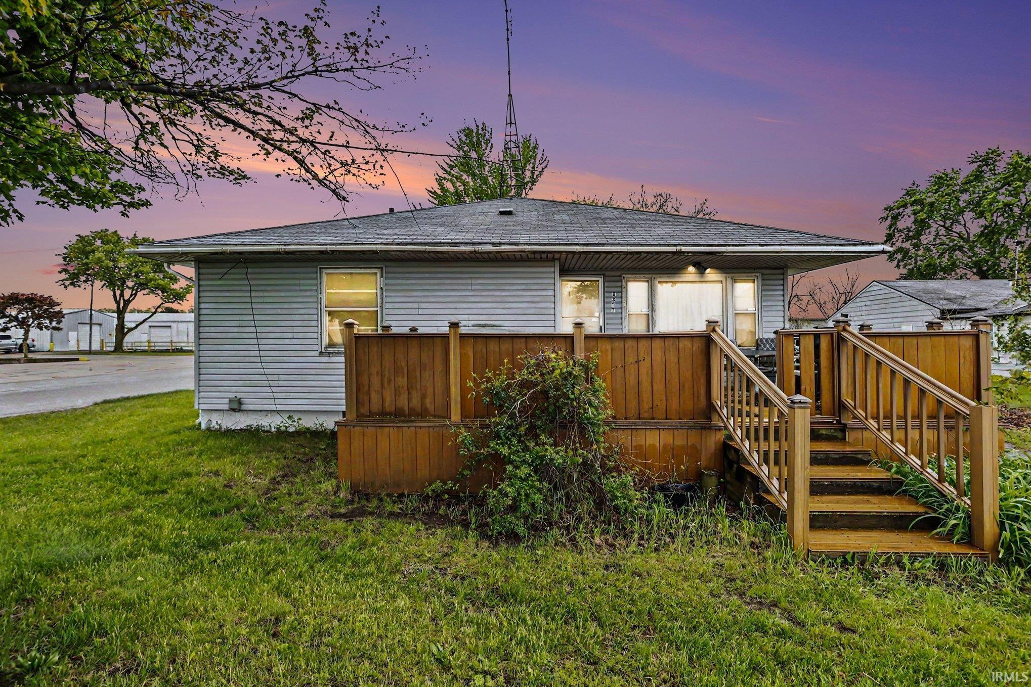 2537 Middlebury Street Elkhart IN 46516