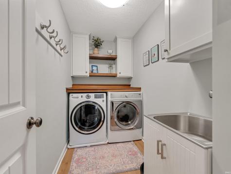 8155 Golden Gate Place Fort Wayne IN 46835