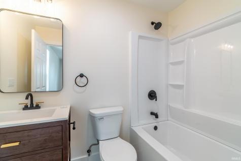 1711 Cottage Avenue Huntington IN 46750