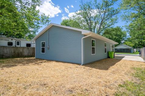 1711 Cottage Avenue Huntington IN 46750