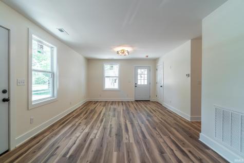 1711 Cottage Avenue Huntington IN 46750