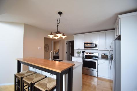 10272 South Channel Drive Syracuse IN 46567