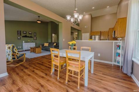 5404 W Cobblestone Street Bloomington IN 47403