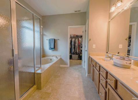 5404 W Cobblestone Street Bloomington IN 47403