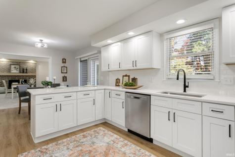 18391 Cypress Drive South Bend IN 46637