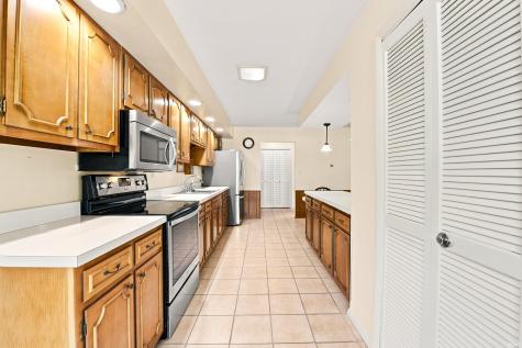 935 S Westchester Park Drive Yorktown IN 47396