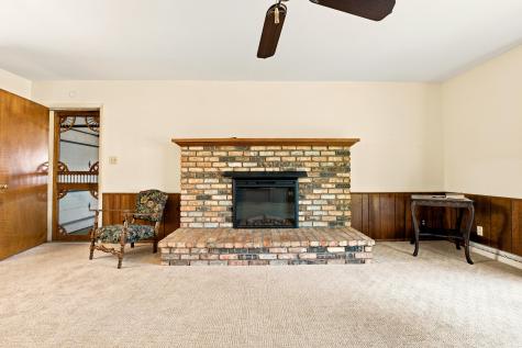 935 S Westchester Park Drive Yorktown IN 47396