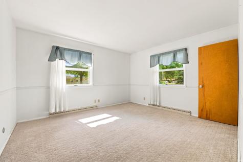 935 S Westchester Park Drive Yorktown IN 47396