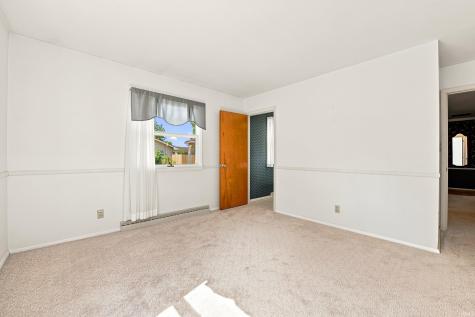 935 S Westchester Park Drive Yorktown IN 47396