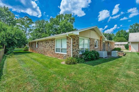 935 S Westchester Park Drive Yorktown IN 47396