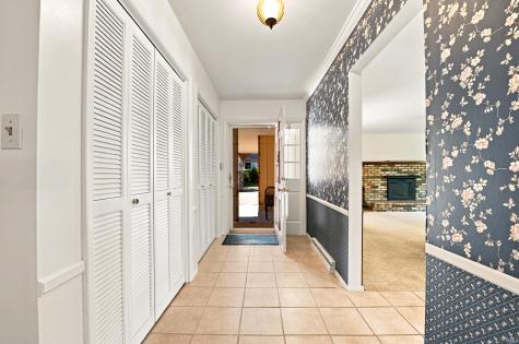 935 S Westchester Park Drive Yorktown IN 47396