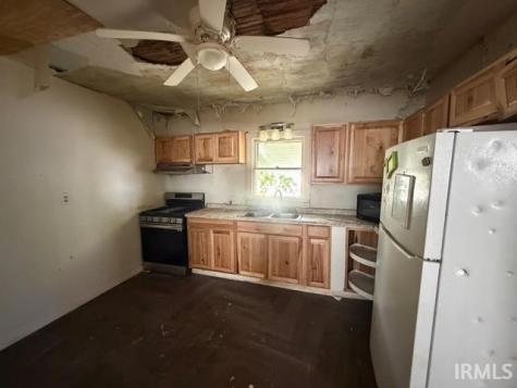 1405 5th Street Bedford IN 47421