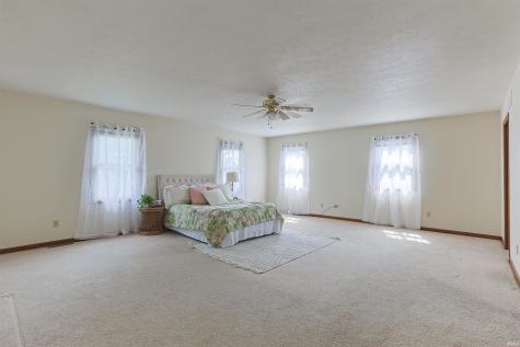 10333 Dunn Road Osceola IN 46561