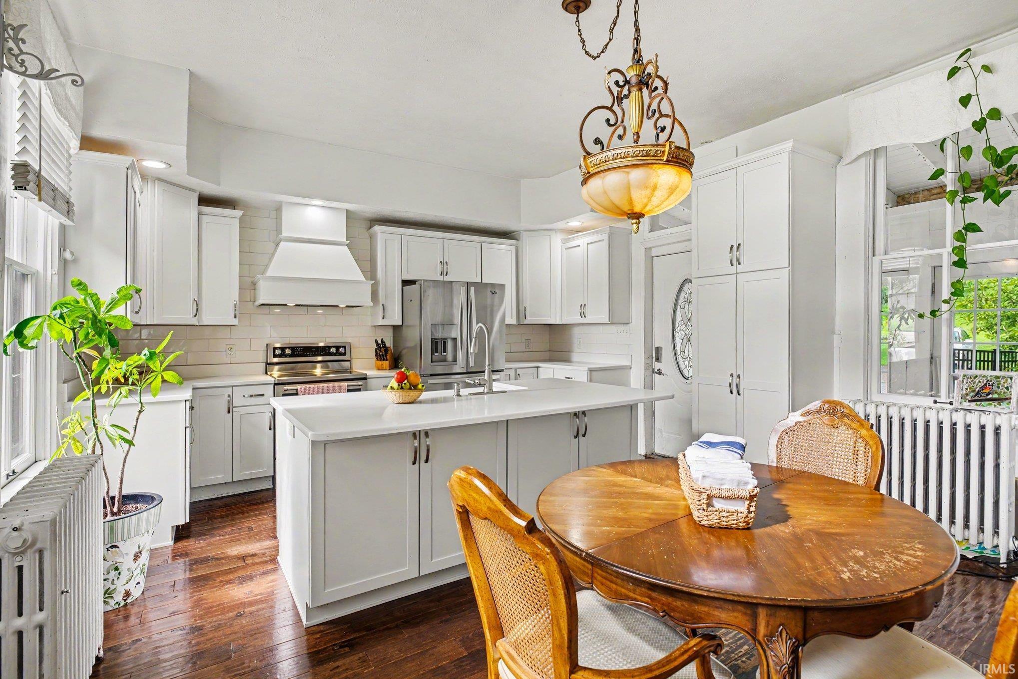 14016 Dragoon Trail Mishawaka IN 46544