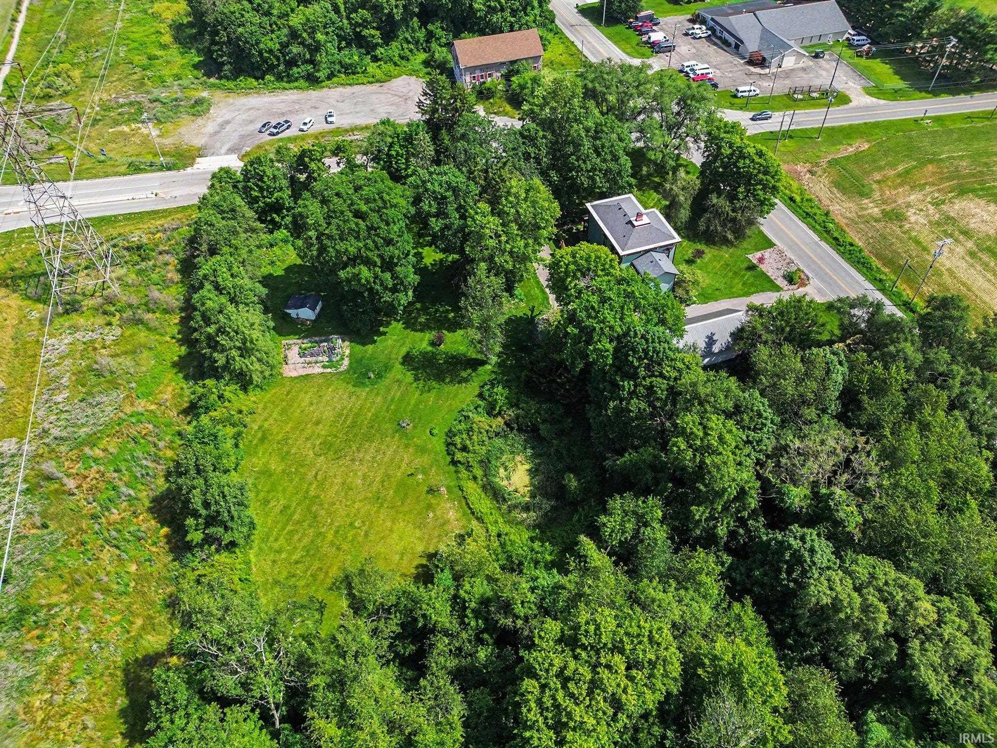 14016 Dragoon Trail Mishawaka IN 46544