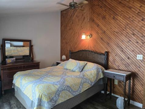 6694 N Harris Loop Road Monon IN 47959