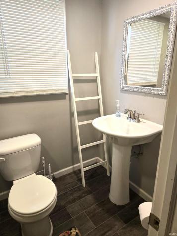 6694 N Harris Loop Road Monon IN 47959