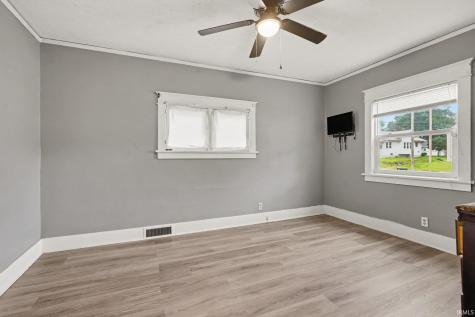 729 S 36th Street South Bend IN 46615