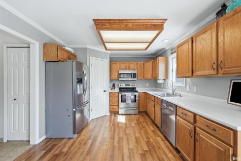 5604 Newland Place Fort Wayne IN 46835