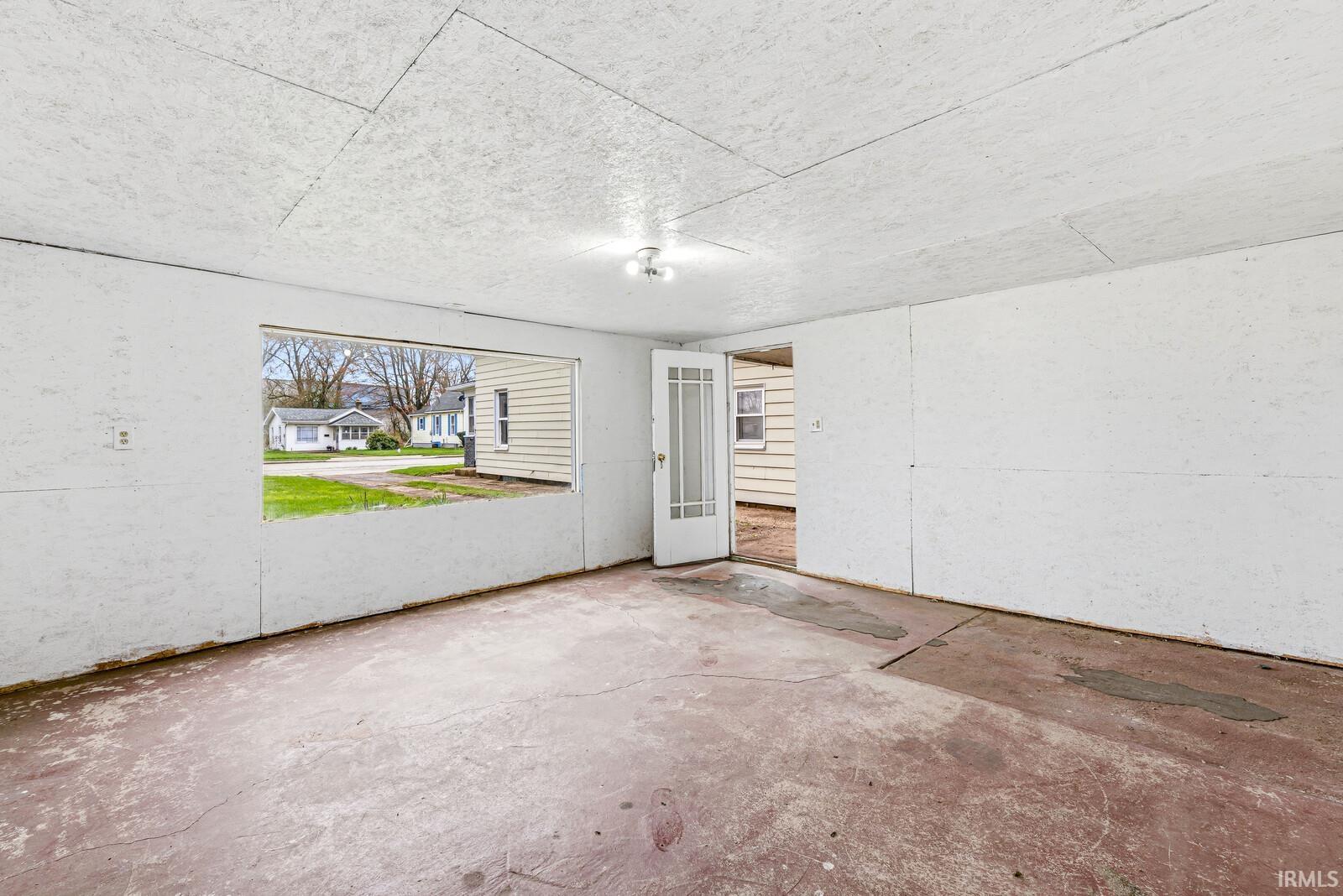 1434 E 4th Street Mishawaka IN 46544