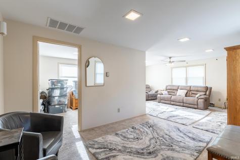 6632 Clovercrest Drive Fort Wayne IN 46815