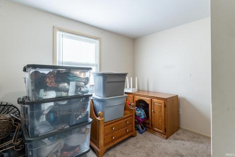 6632 Clovercrest Drive Fort Wayne IN 46815