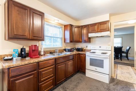 6632 Clovercrest Drive Fort Wayne IN 46815