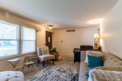 6632 Clovercrest Drive Fort Wayne IN 46815