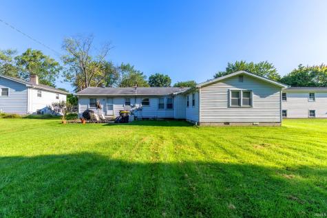 6632 Clovercrest Drive Fort Wayne IN 46815