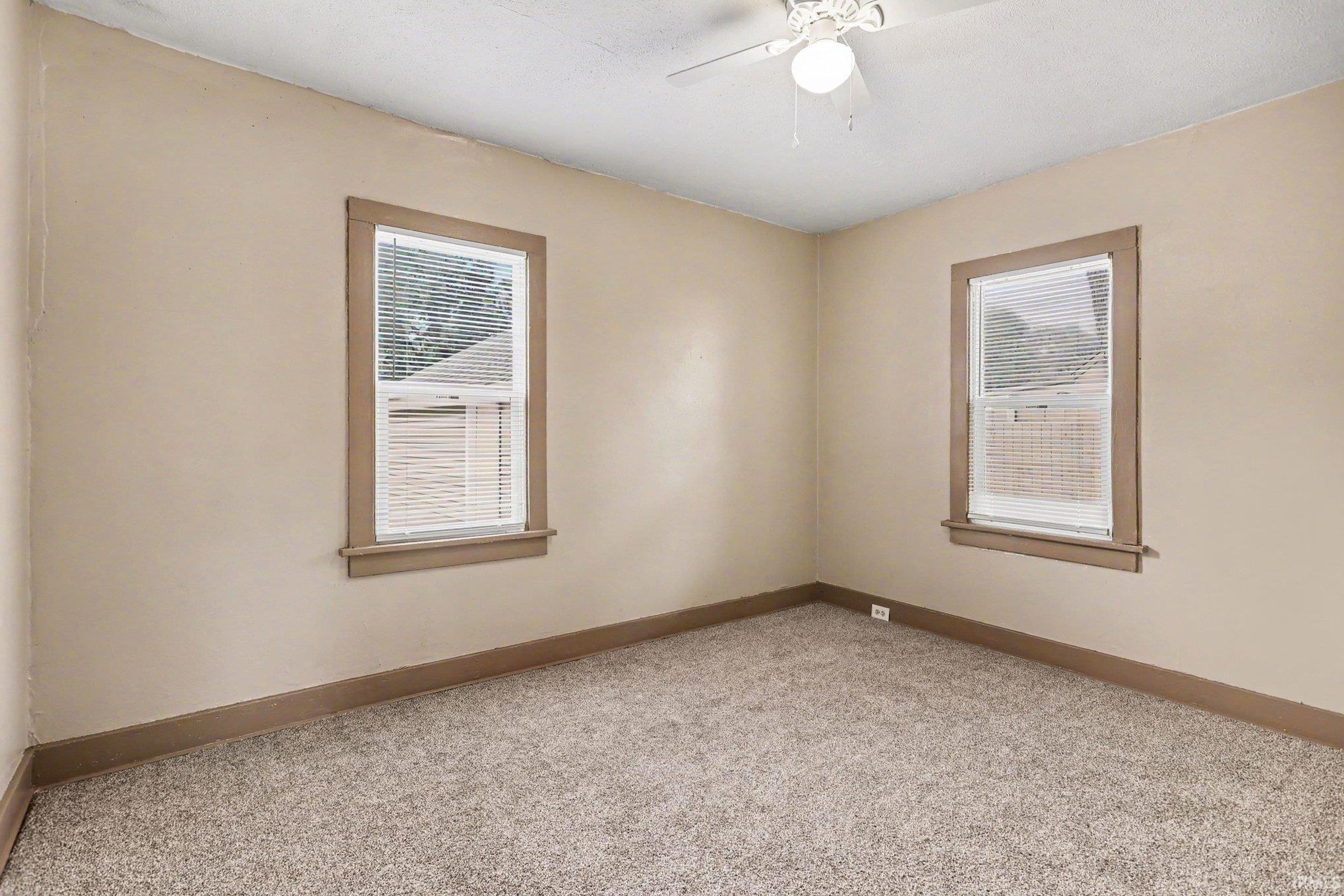 19606 Palisade Avenue South Bend IN 46637