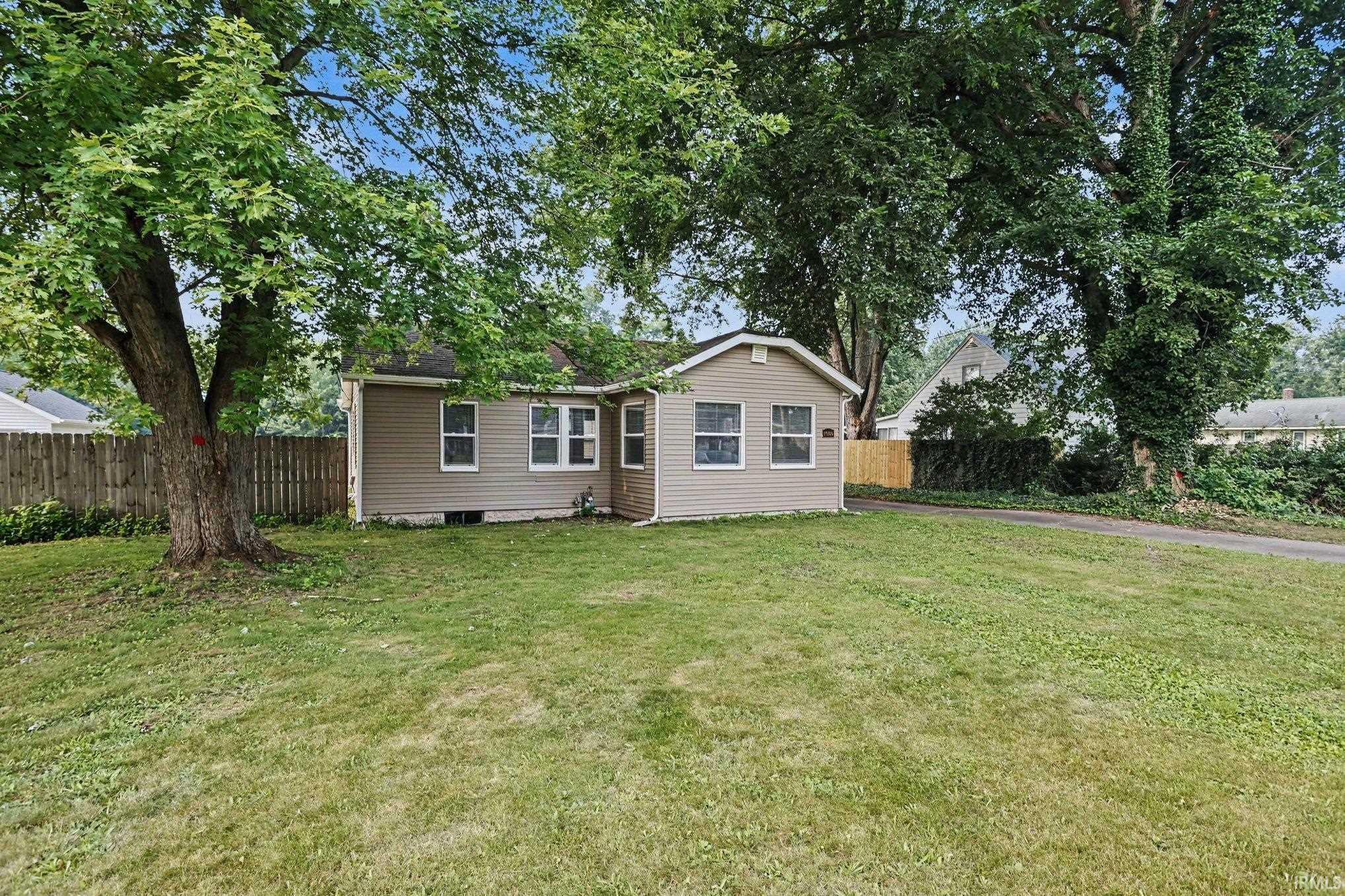 19606 Palisade Avenue South Bend IN 46637