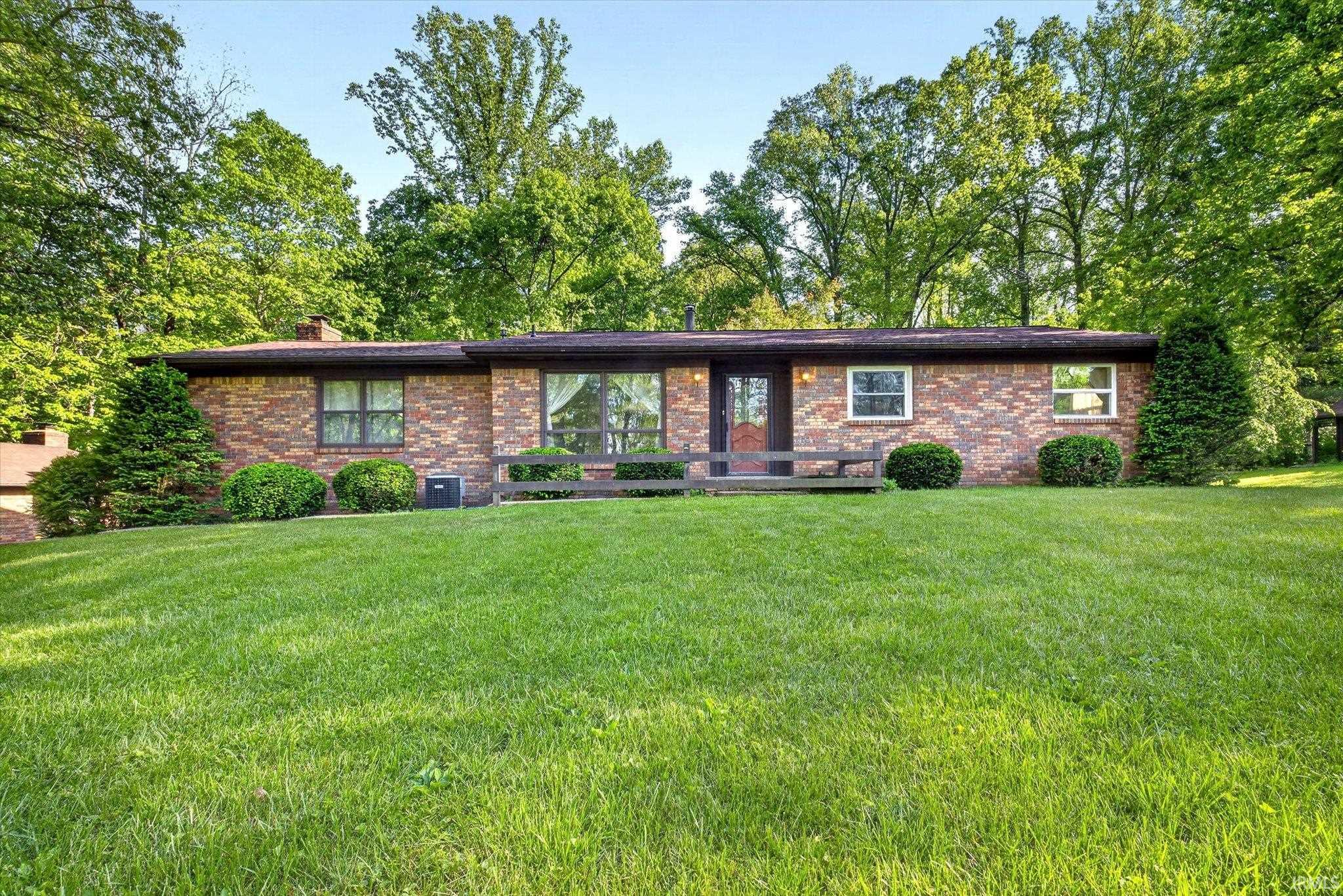 982 E Coonpath Road Spencer IN 47460