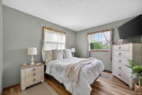 982 E Coonpath Road Spencer IN 47460