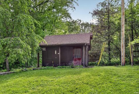 982 E Coonpath Road Spencer IN 47460