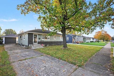 1632 N Kenmore Street South Bend IN 46628