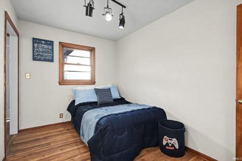 1632 N Kenmore Street South Bend IN 46628