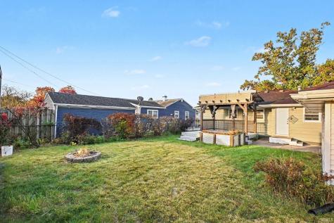 1632 N Kenmore Street South Bend IN 46628