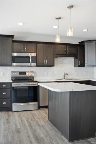 735 W Hamilton Road Fort Wayne IN 46814