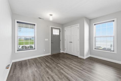 735 W Hamilton Road Fort Wayne IN 46814