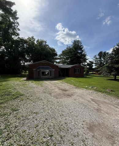 792 N Rebel Square Rockport IN 47635