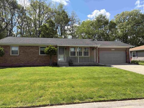 1104 Maxwell Avenue Monticello IN 47960