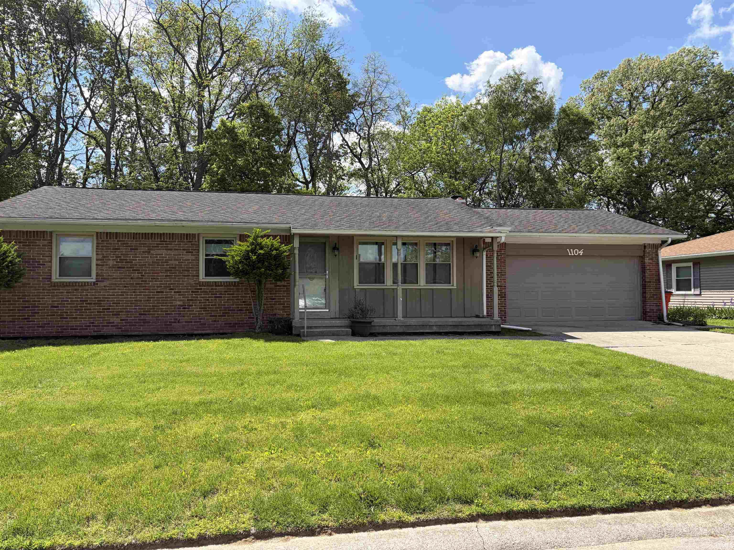 1104 Maxwell Avenue Monticello IN 47960