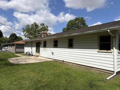 1104 Maxwell Avenue Monticello IN 47960