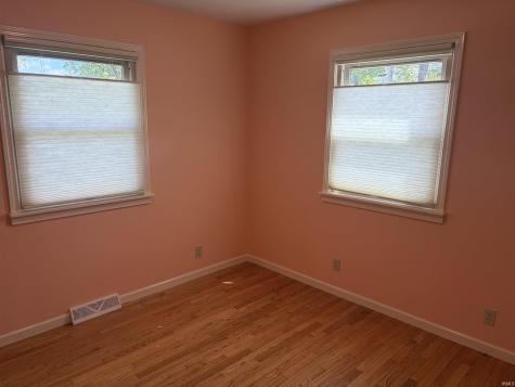 1104 Maxwell Avenue Monticello IN 47960