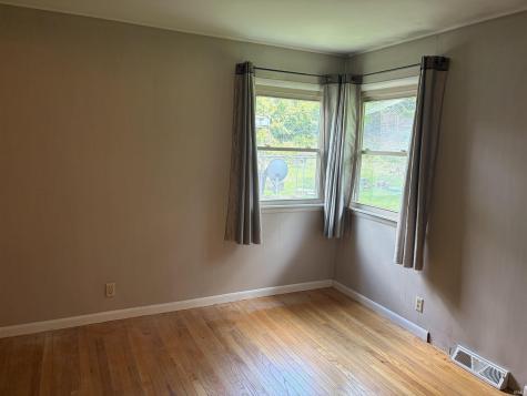 1104 Maxwell Avenue Monticello IN 47960