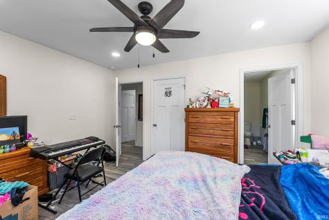 16412 Redwood Road Culver IN 46511